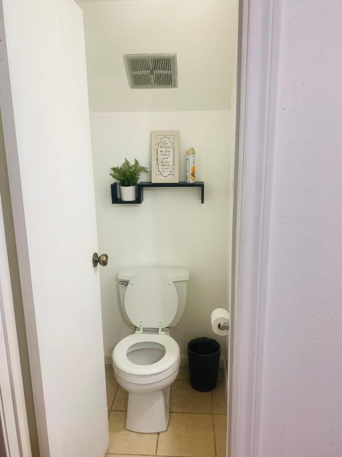 هيوستن Sherbrooke Square Townhomes المظهر الخارجي الصورة